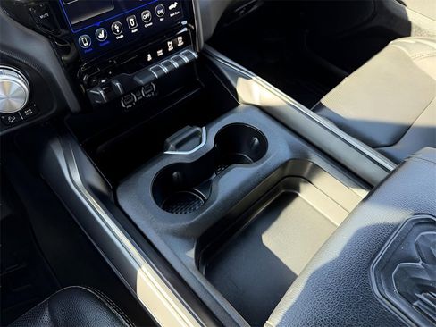 Used 2020 RAM 1500 Rebel image 27