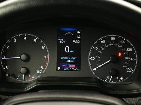 Used 2023 Toyota Corolla LE FWD image 21