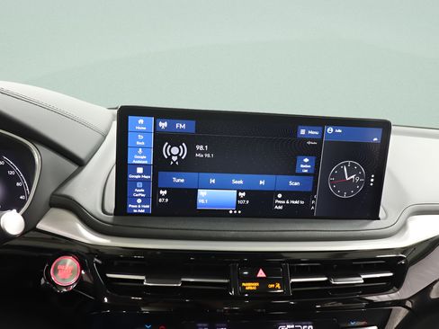 Used 2025 Acura MDX SH-AWD w/ Technology Package image 12