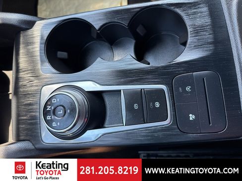 Used 2025 Ford Escape ST-Line image 19