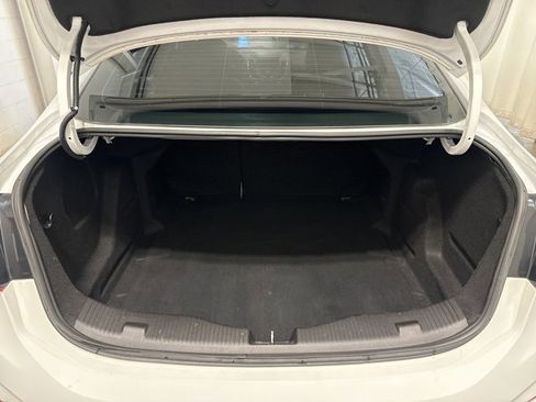 Used 2018 Chevrolet Cruze LT image 27