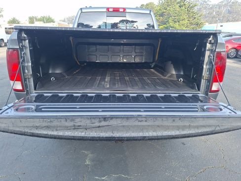 Used 2013 RAM 1500 Classic SLT image 7