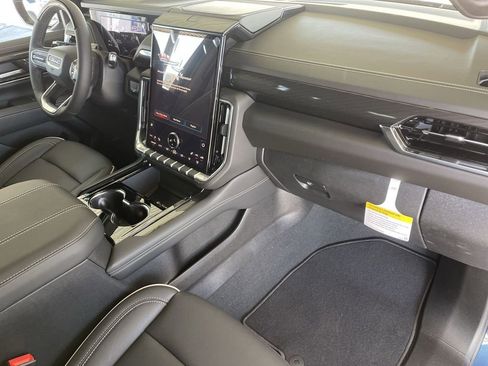 New 2026 GMC Yukon Elevation AWD/4WD image 29