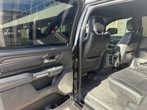 Used 2020 RAM 1500 Limited w/ Black Appearance Package image 25