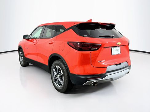 Used 2026 Chevrolet Blazer LT FWD image 5