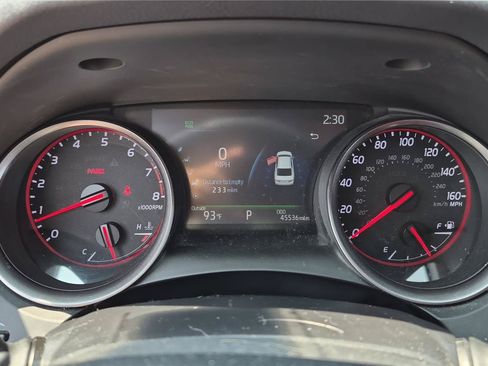 Used 2022 Toyota Camry XSE FWD image 13