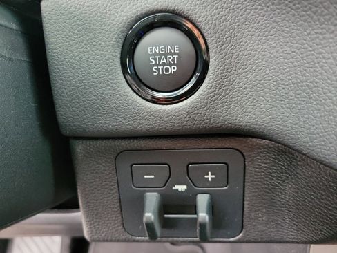 New 2026 Toyota Tundra Limited AWD/4WD image 20
