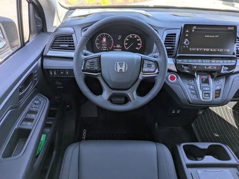 New 2026 Honda Odyssey EX-L image 14