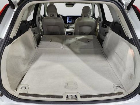 Used 2018 Volvo XC60 T6 Inscription image 35