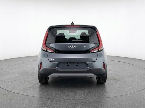 Used 2025 Kia Soul LX w/ LX Technology Package image 7