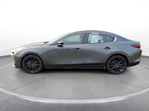 Used 2024 MAZDA MAZDA3 s FWD image 5