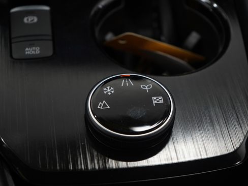 Used 2021 Nissan Rogue SV image 20