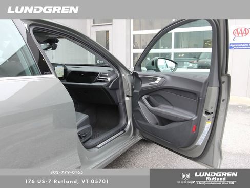 Used 2025 Audi A5 2.0T Premium w/ Convenience Package image 8