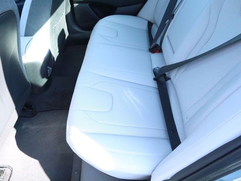 New 2026 Hyundai Elantra Limited FWD image 18