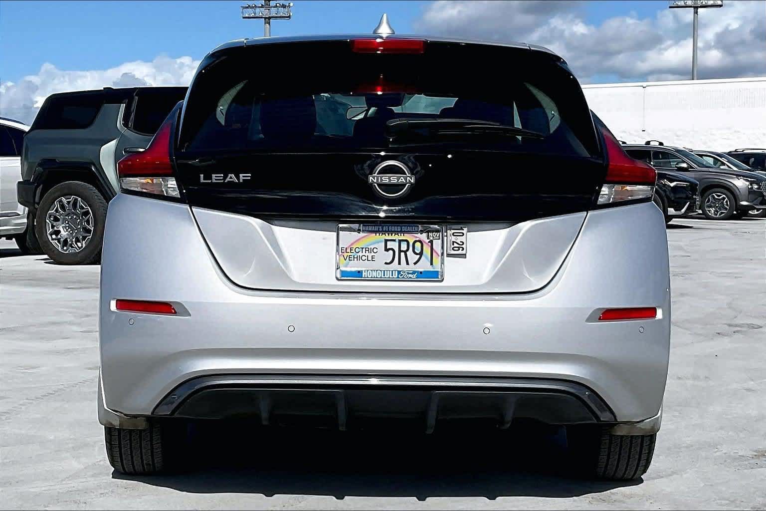 Used 2024 Nissan Leaf S FWD image 5