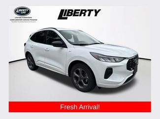 Used 2023 Ford Escape ST-Line AWD/4WD 360° Tour