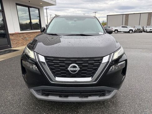 Used 2023 Nissan Rogue S image 10
