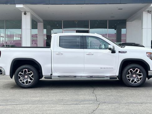 New 2026 GMC Sierra 1500 SLT AWD/4WD image 4