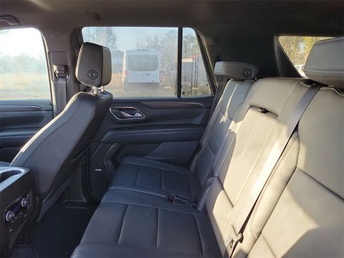 Used 2024 Chevrolet Tahoe LT image 30