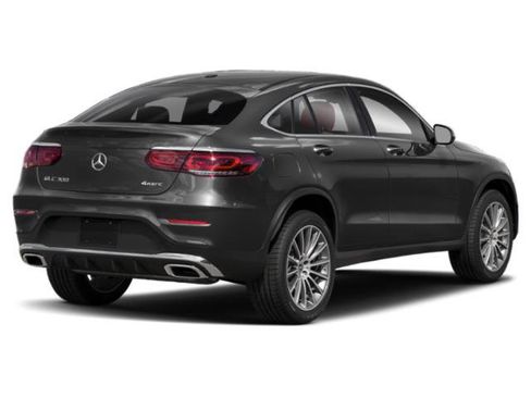 Used 2022 Mercedes-Benz GLC 300 4MATIC Coupe image 2