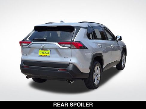 Used 2024 Toyota RAV4 XLE FWD image 9