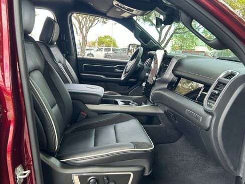 Used 2025 RAM 1500 Laramie image 33