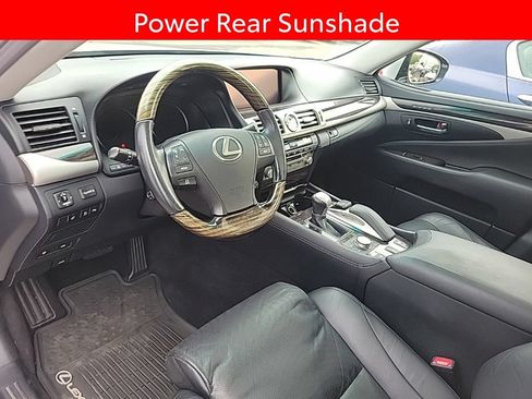 Used 2016 Lexus LS 460 AWD w/ Comfort Package image 7