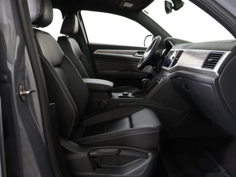 Used 2021 Volkswagen Atlas Cross Sport SE w/ Panoramic Sunroof Package AWD/4WD image 31