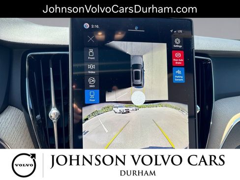 Used 2026 Volvo XC60 B5 Plus w/ Climate Package AWD/4WD image 23