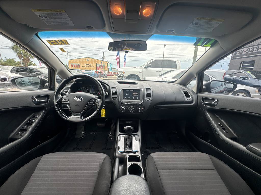 Used 2017 Kia Forte S FWD image 16