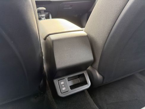 Used 2025 Kia K4 LXS image 23