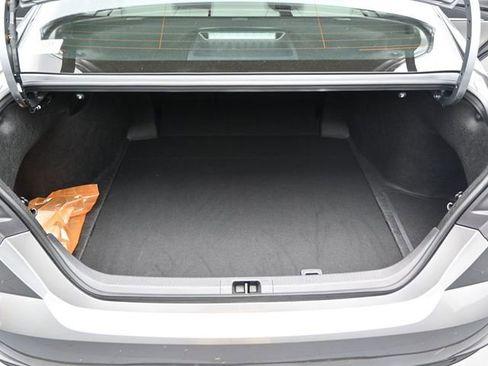 Used 2026 Toyota Camry SE image 13