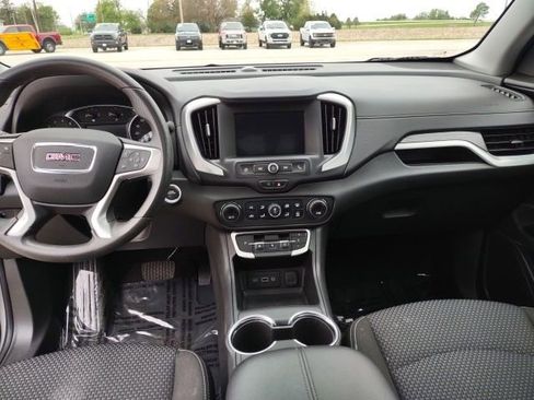 Used 2023 GMC Terrain SLE w/ Driver Convenience Package AWD/4WD image 13