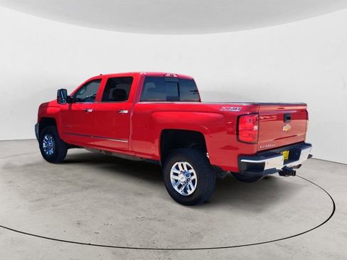 Used 2015 Chevrolet Silverado 2500 LTZ w/ Driver Alert Package AWD/4WD image 3
