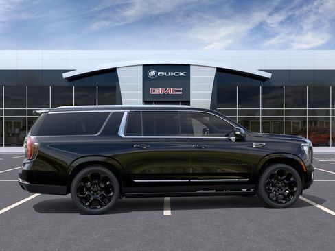 New 2026 GMC Yukon XL Denali w/ Denali Reserve Package AWD/4WD image 5