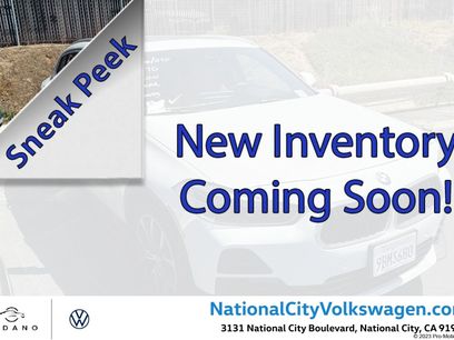 Used 2023 BMW X2 sDrive28i w/ Premium Package 2