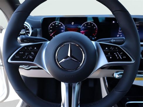 New 2026 Mercedes-Benz CLA 250 4MATIC image 32