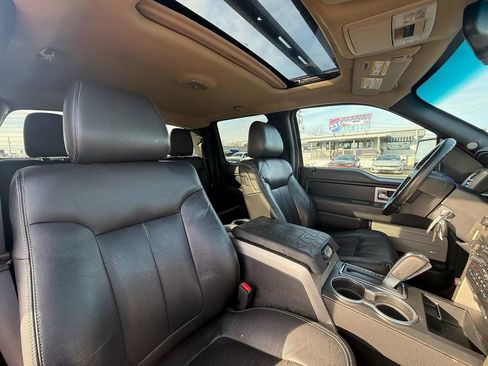 Used 2010 Ford F150 Lariat image 27