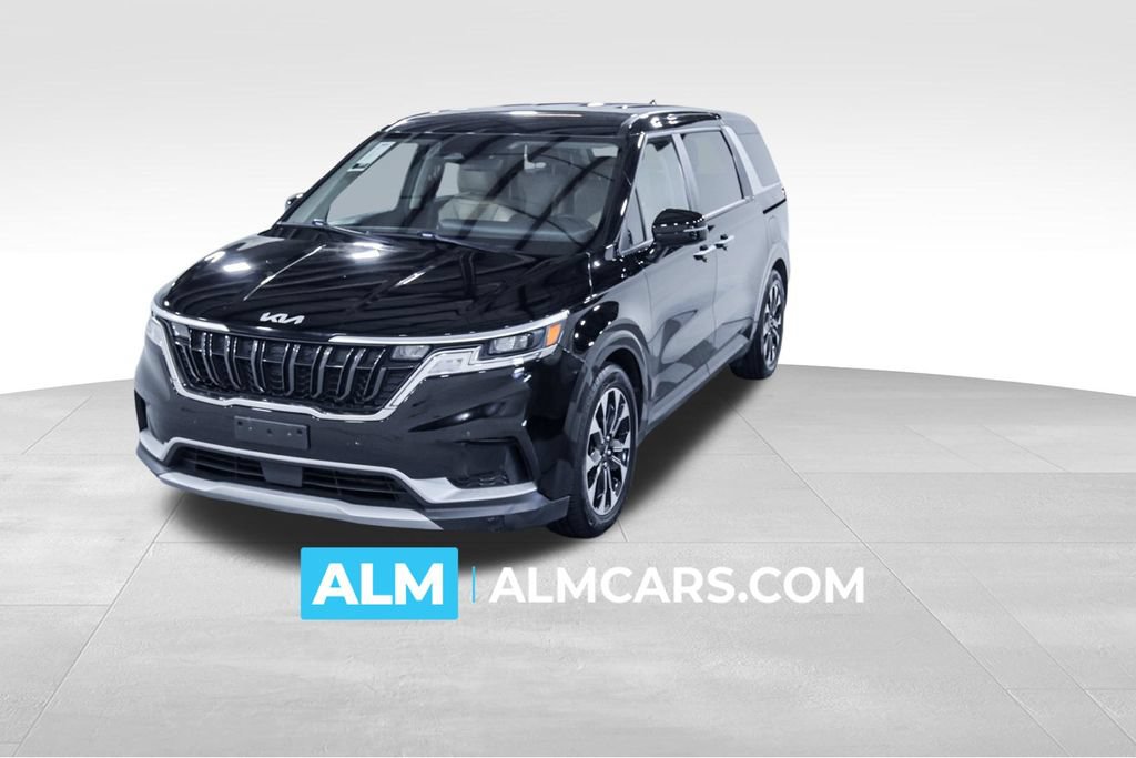 Used 2024 Kia Carnival EX FWD image 1
