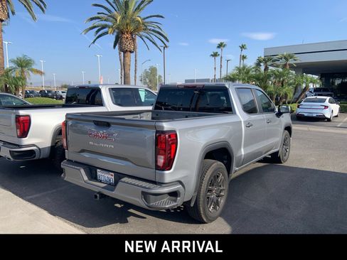 Certified 2024 GMC Sierra 1500 Pro w/ Graphite Edition RWD image 4