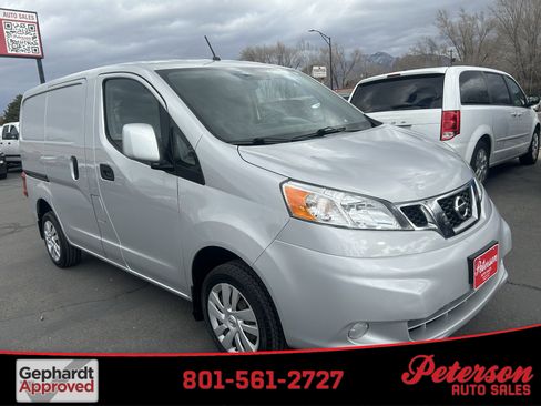 Used 2017 Nissan NV200 SV w/ Back Door Glass Package image 1