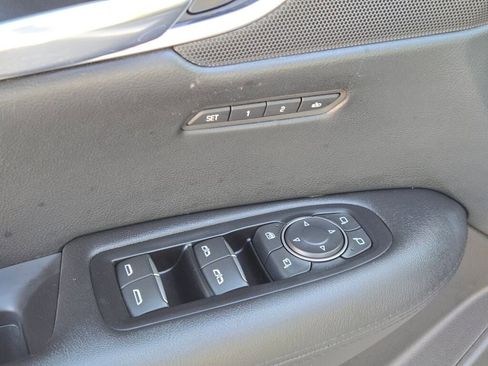 Used 2018 Cadillac XT5 Luxury w/ Driver Awareness Package image 23