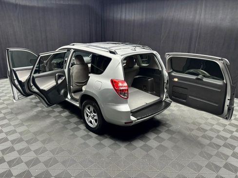 Used 2012 Toyota RAV4 4WD w/ Value Pkg image 18