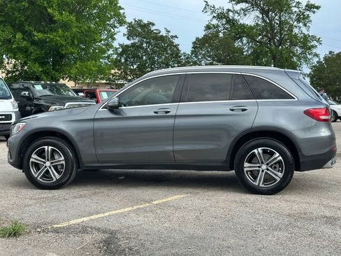 Used 2017 Mercedes-Benz GLC 300 w/ Premium 1 Package image 3