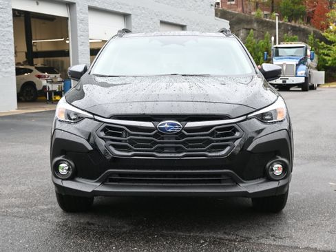 Used 2026 Subaru Crosstrek 2.0i Premium AWD/4WD image 3