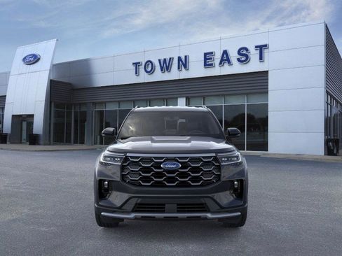 New 2026 Ford Explorer Platinum image 30