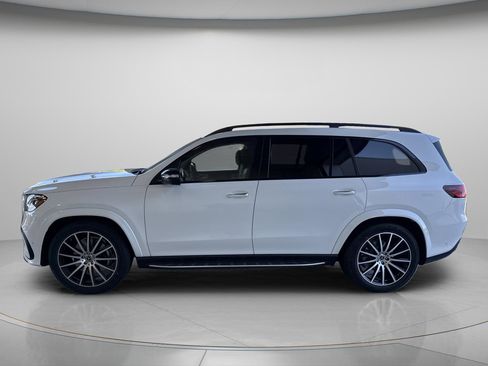 Certified 2026 Mercedes-Benz GLS 450 4MATIC image 2