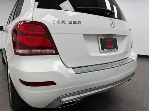 Used 2015 Mercedes-Benz GLK 350 4MATIC 4dr GLK 350 w/ Premium 1 Package image 18