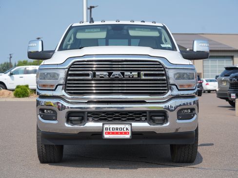 Used 2023 RAM 2500 Laramie AWD/4WD image 8