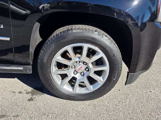 Used 2020 GMC Yukon Denali w/ Open Road Package AWD/4WD image 13